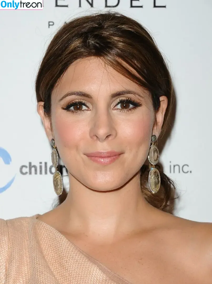 Jamie-Lynn Sigler nude photo #0083 (JamieLSigler / jamielynnsigler)
