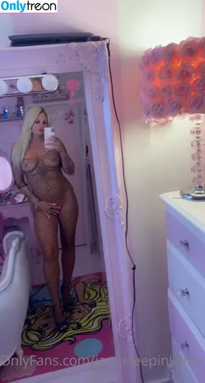Jamieleepinkymommy / jamieleepinkymummy / reallyjamielee nude photo #0005