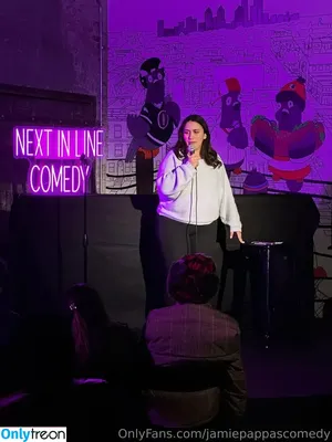jamiepappascomedy / jamieamaleapappas фото голая #0014