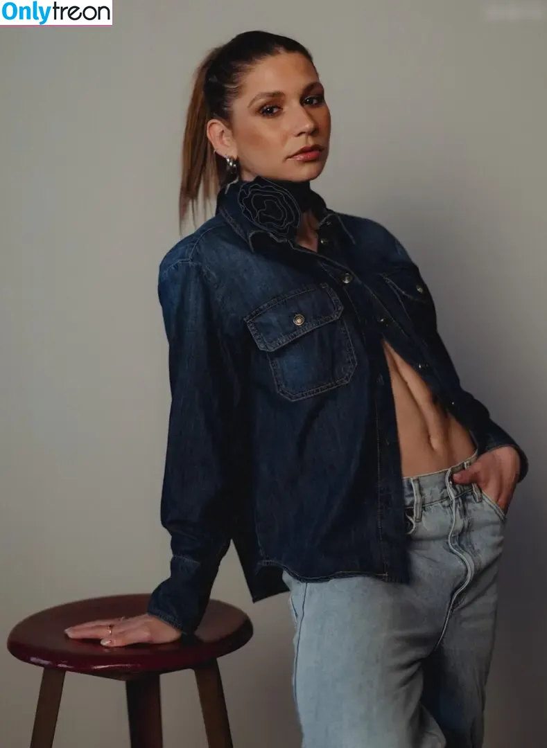 Jana Wosnitza nude photo #0206 (janawosnitza)