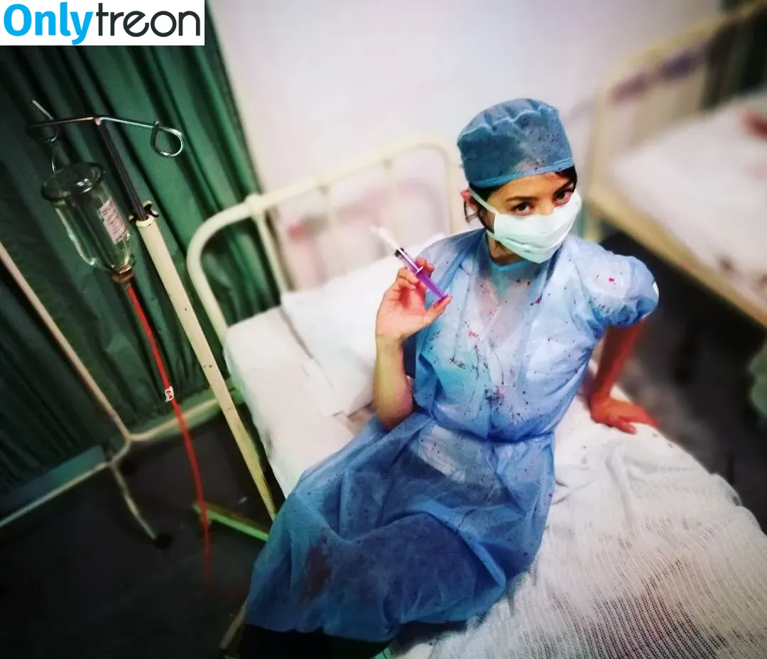 Jane Douglas nude photo #0018 (OXClub / OutsideXbox / janedouglas / penny_dreadful)