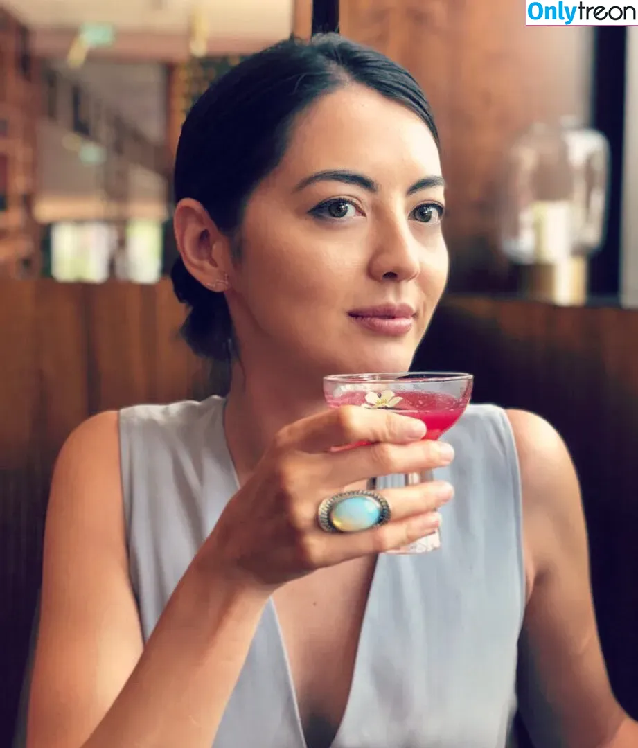 Jane Douglas nude photo #0039 (OXClub / OutsideXbox / janedouglas / penny_dreadful)