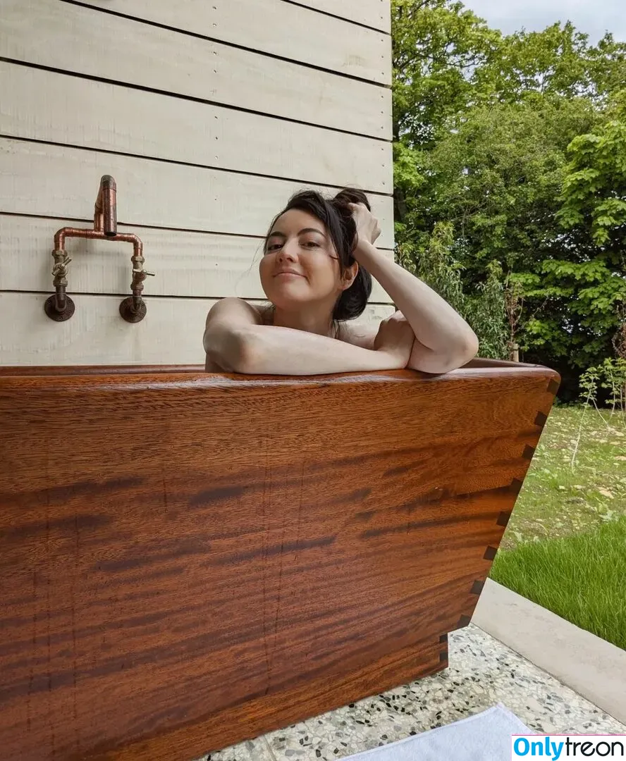 Jane Douglas nude photo #0062 (OXClub / OutsideXbox / janedouglas / penny_dreadful)