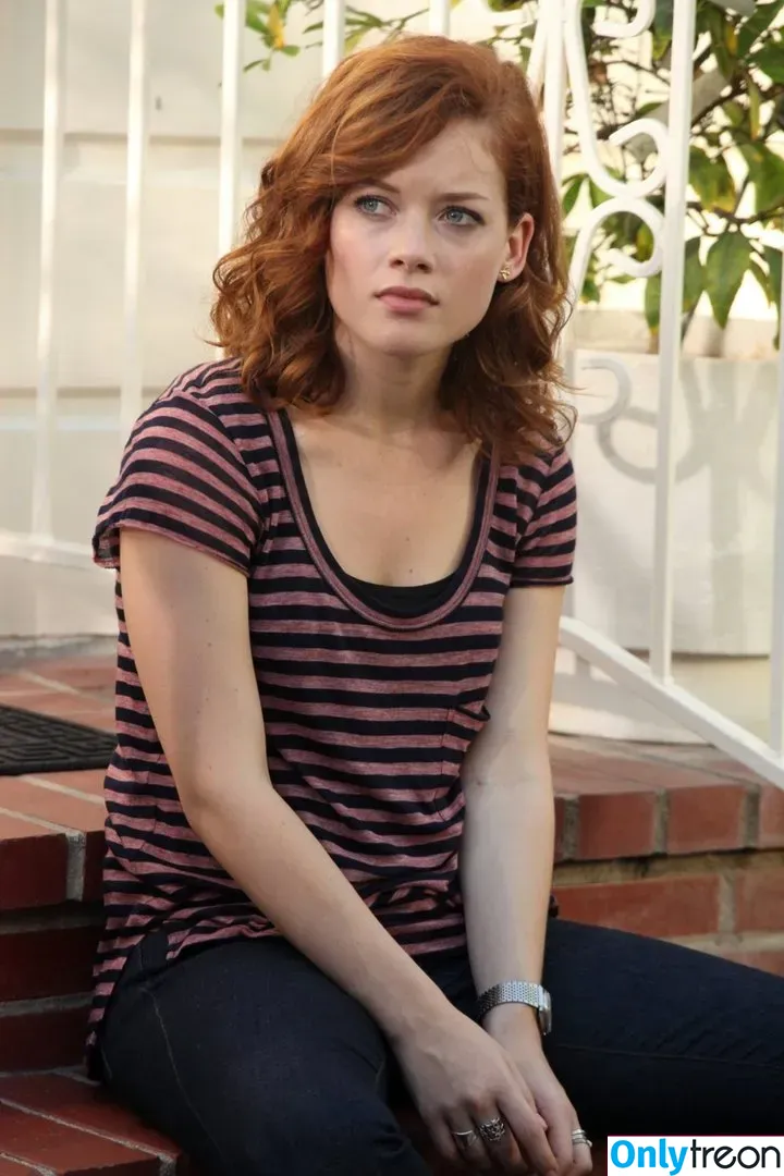 Jane Levy голая photo #0010 (janeclevy / jcolburnlevy / marialevyy)