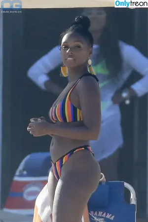 Janelle Monae / janellemonae nude photo #0531