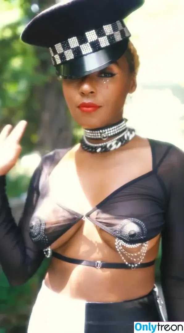 Janelle Monae nude photo #0116 (janellemonae / screamadelica)