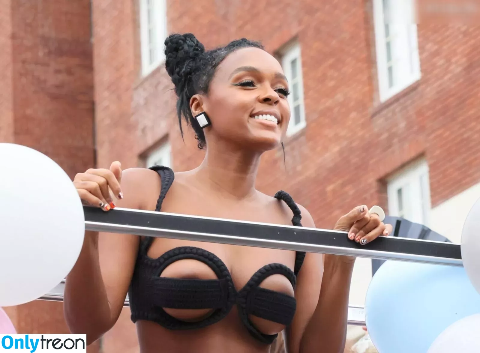 Janelle Monae голая photo #0315 (janellemonae / screamadelica)