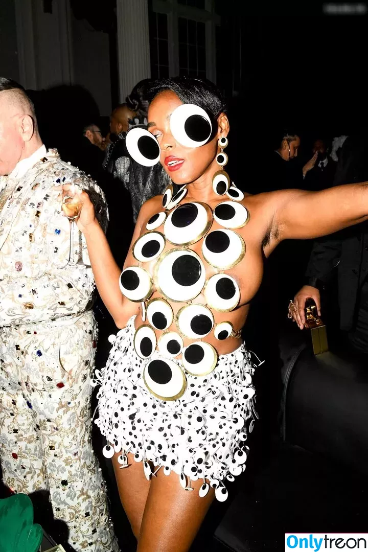 Janelle Monae nude photo #0392 (janellemonae / screamadelica)