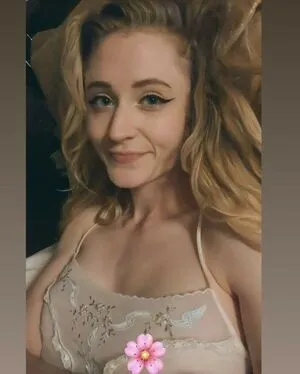 Janet Devlin / JanetJealousy / janetdevlinofficial nude photo #0103