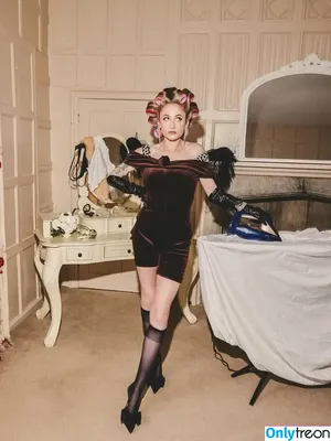 Janet Devlin / JanetJealousy / janetdevlinofficial nude photo #0296