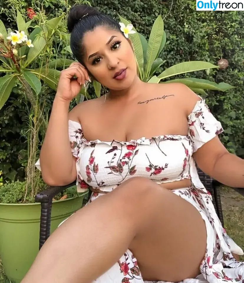 Janet Jae nude photo #0006 (_ogirlace_ / janetjadelive)