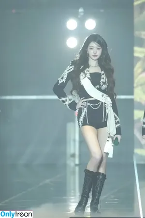 Jang Won-young / for_everyoung10 / 장원영 WONYOUNG фото голая #1365