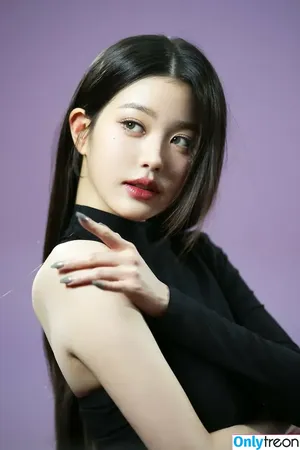 Jang Won-young / for_everyoung10 / 장원영 WONYOUNG nude photo #1642