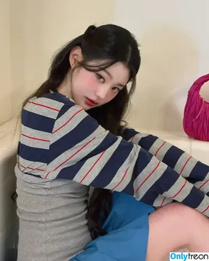 Jang Won-young / for_everyoung10 / 장원영 WONYOUNG nude photo #1675