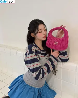 Jang Won-young / for_everyoung10 / 장원영 WONYOUNG nude photo #1679