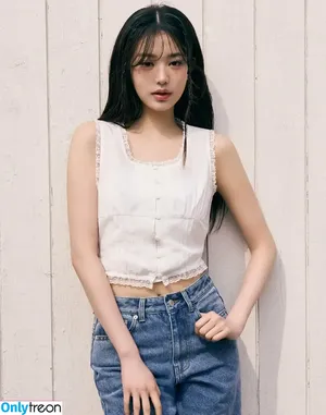 Jang Won-young / for_everyoung10 / 장원영 WONYOUNG nude photo #1708