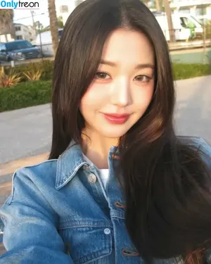 Jang Won-young / for_everyoung10 / 장원영 WONYOUNG nude photo #1712
