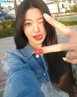Jang Won-young / for_everyoung10 / 장원영 WONYOUNG nude photo #1715