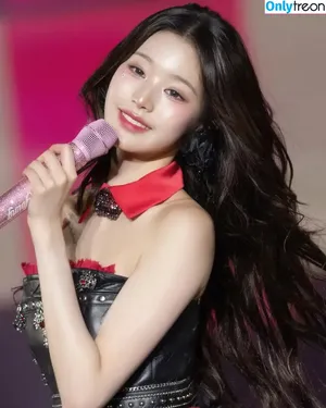 Jang Won-young / for_everyoung10 / 장원영 WONYOUNG nude photo #1733