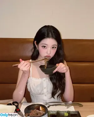 Jang Won-young / for_everyoung10 / 장원영 WONYOUNG nude photo #1747