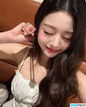 Jang Won-young / for_everyoung10 / 장원영 WONYOUNG nude photo #1762