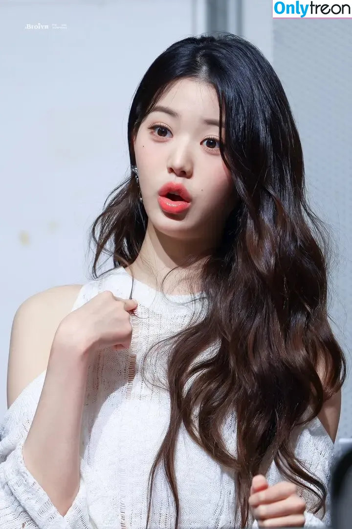 Jang Won-young nude photo #1264 (for_everyoung10 / 장원영 WONYOUNG)