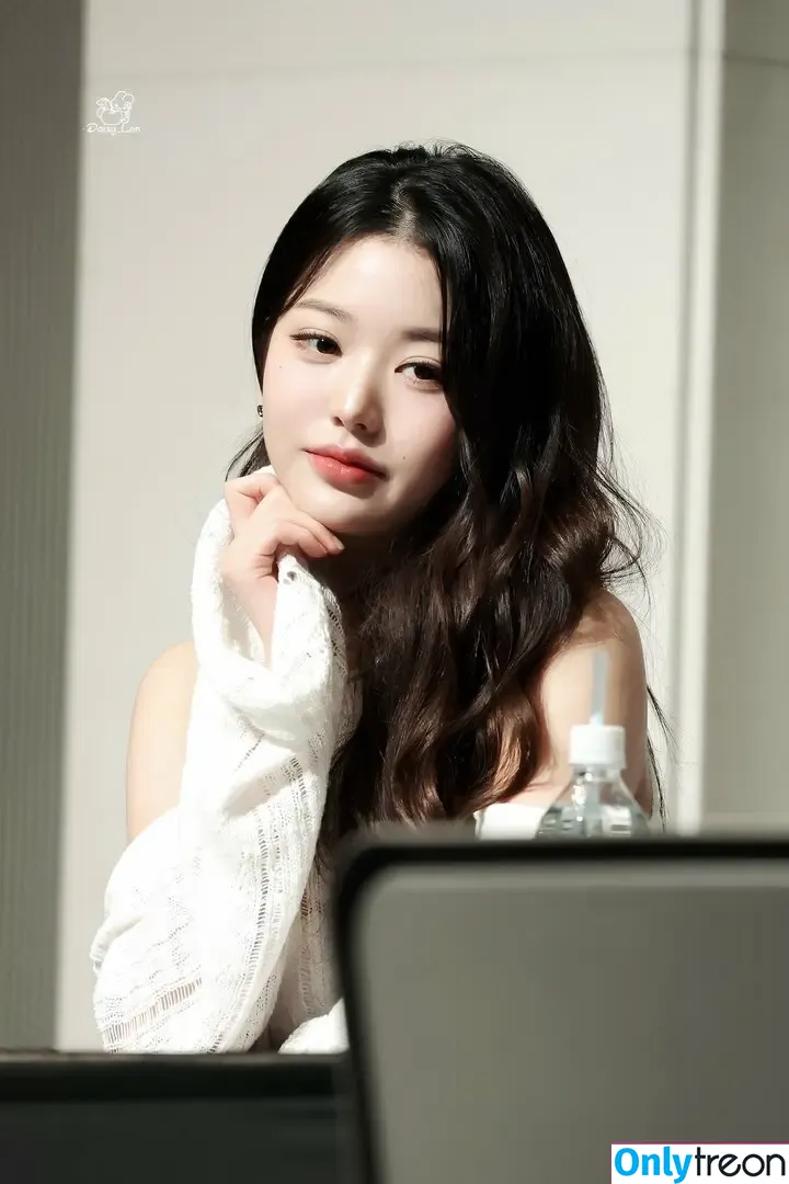 Jang Won-young nude photo #1270 (for_everyoung10 / 장원영 WONYOUNG)