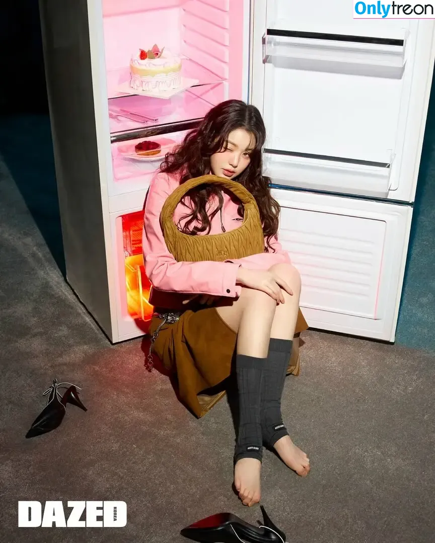 Jang Won-young nude photo #1278 (for_everyoung10 / 장원영 WONYOUNG)