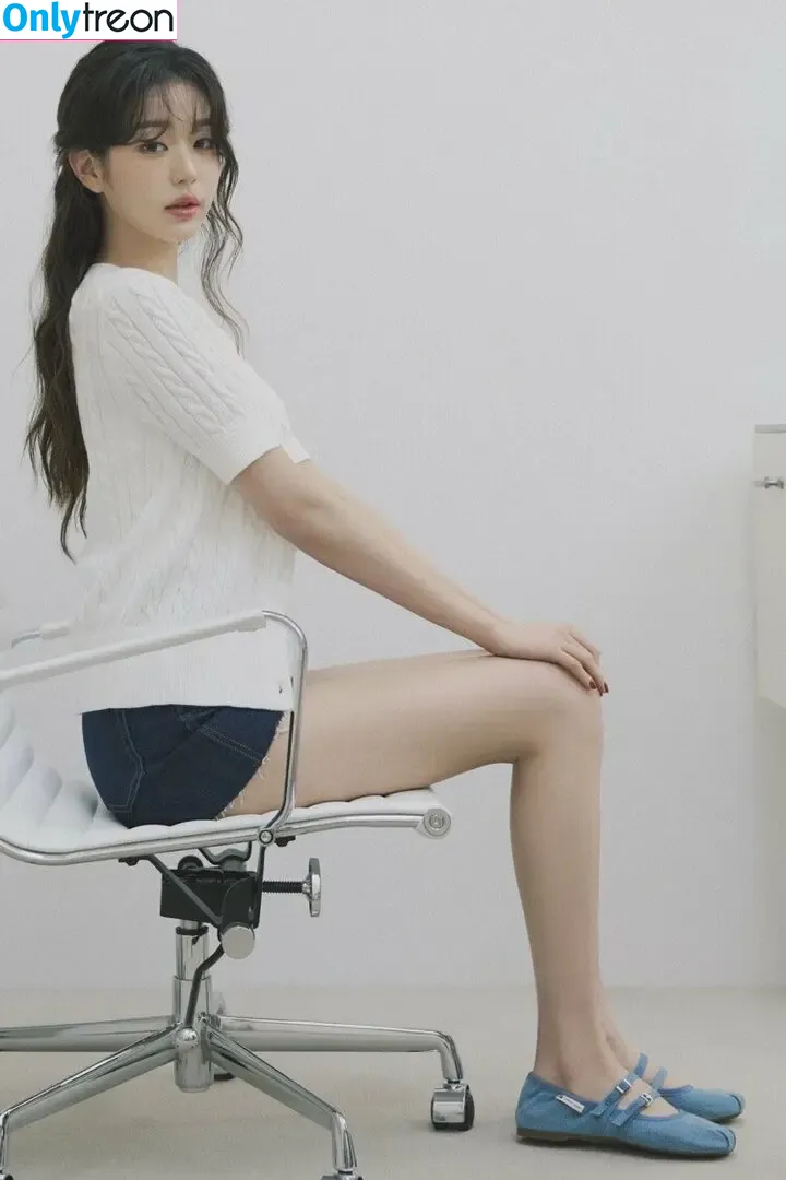 Jang Won-young nude photo #1305 (for_everyoung10 / 장원영 WONYOUNG)