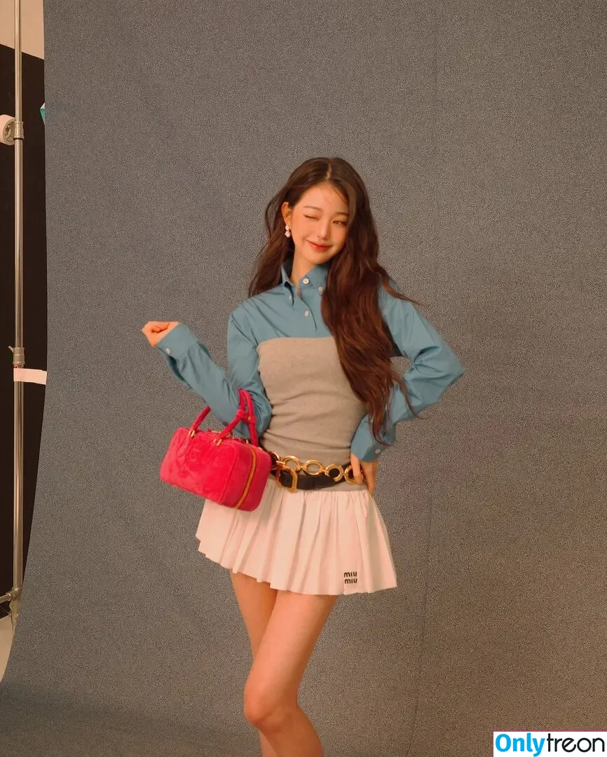 Jang Won-young nude photo #1515 (for_everyoung10 / 장원영 WONYOUNG)