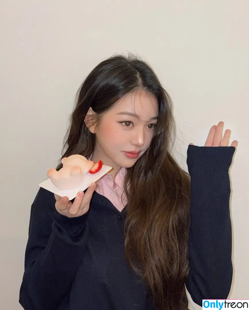 Jang Won-young nude photo #1530 (for_everyoung10 / 장원영 WONYOUNG)