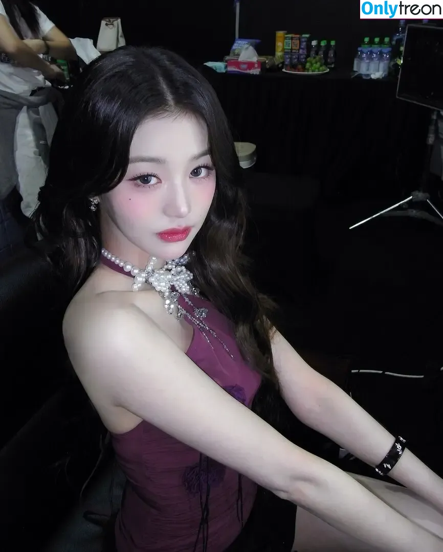 Jang Won-young nude photo #1602 (for_everyoung10 / 장원영 WONYOUNG)