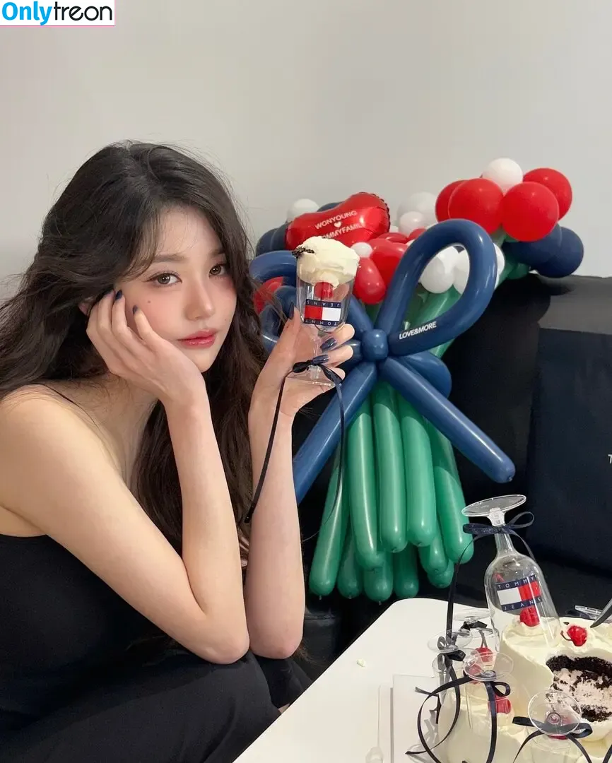 Jang Won-young nude photo #1633 (for_everyoung10 / 장원영 WONYOUNG)