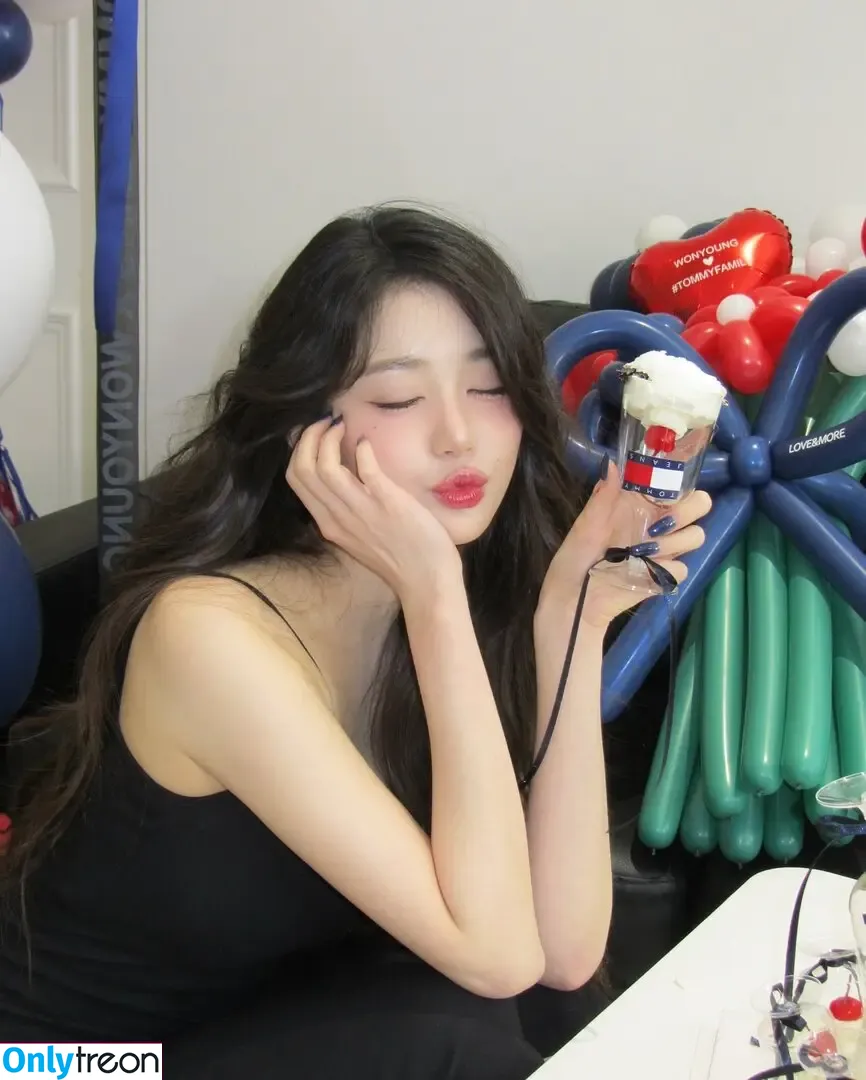 Jang Won-young nude photo #1635 (for_everyoung10 / 장원영 WONYOUNG)