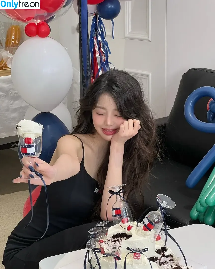 Jang Won-young nude photo #1636 (for_everyoung10 / 장원영 WONYOUNG)