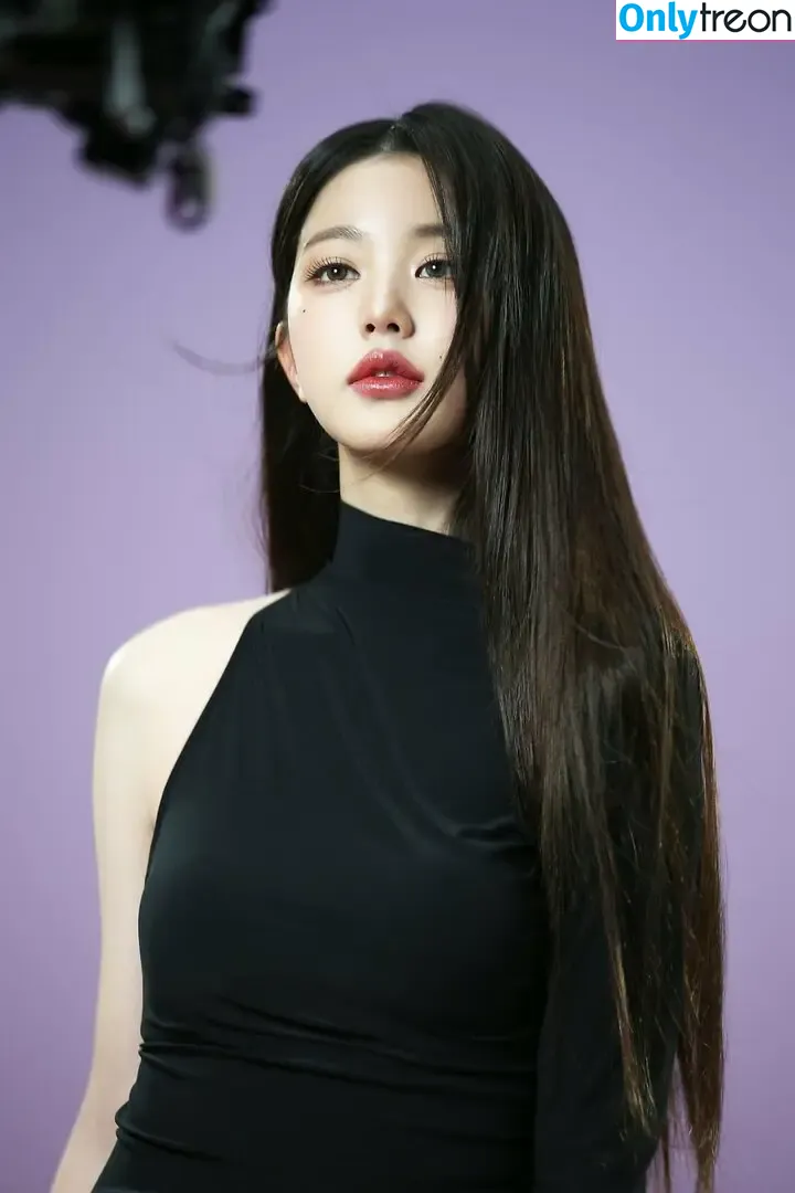 Jang Won-young nude photo #1643 (for_everyoung10 / 장원영 WONYOUNG)