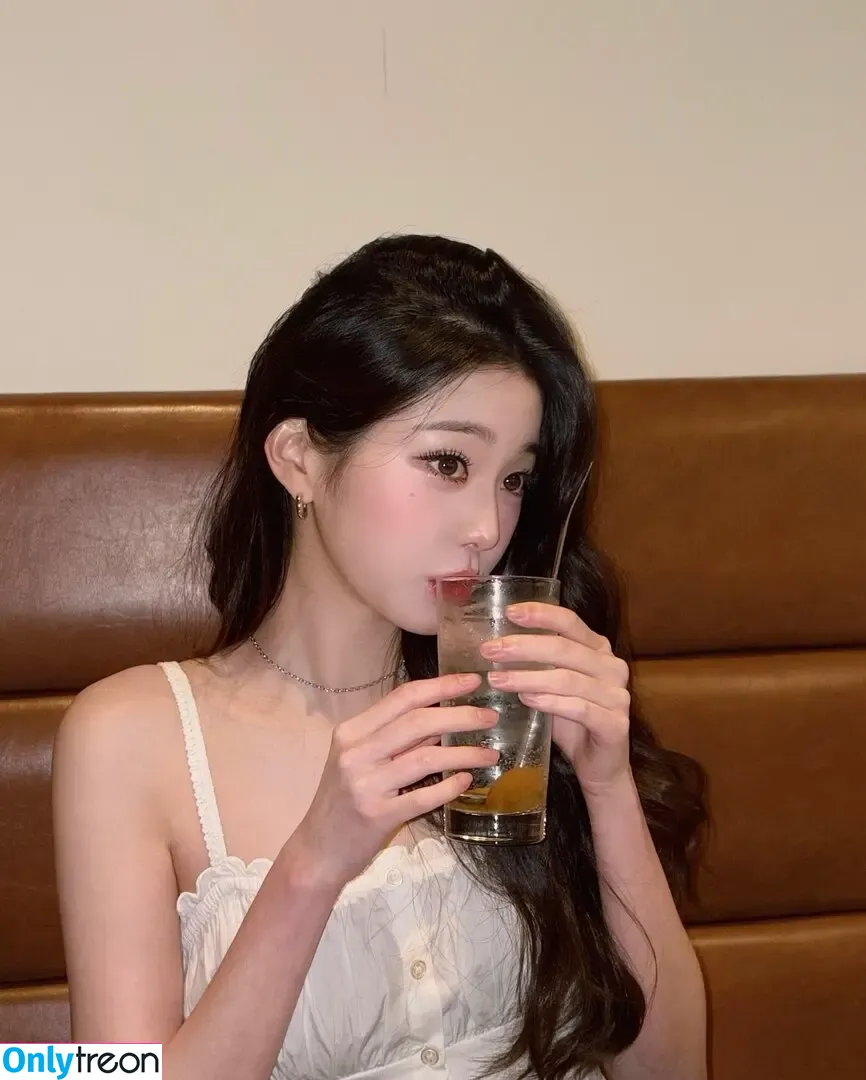 Jang Won-young nude photo #1749 (for_everyoung10 / 장원영 WONYOUNG)