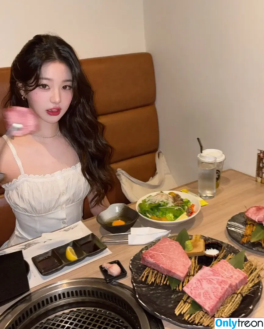Jang Won-young nude photo #1753 (for_everyoung10 / 장원영 WONYOUNG)