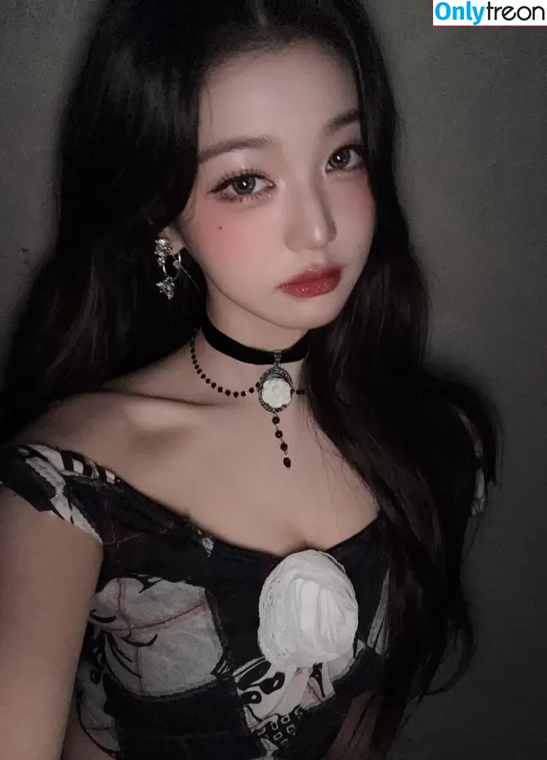 Jang Won-young nude photo #1763 (for_everyoung10 / 장원영 WONYOUNG)