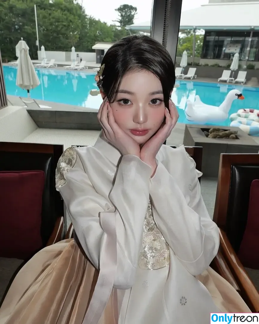 Jang Won-young nude photo #3688 (for_everyoung10 / 장원영 WONYOUNG)