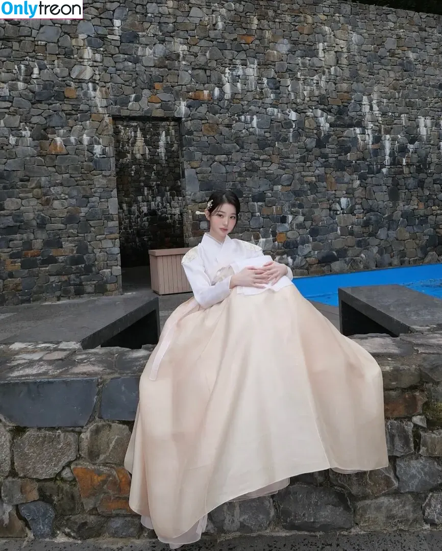 Jang Won-young nude photo #3691 (for_everyoung10 / 장원영 WONYOUNG)