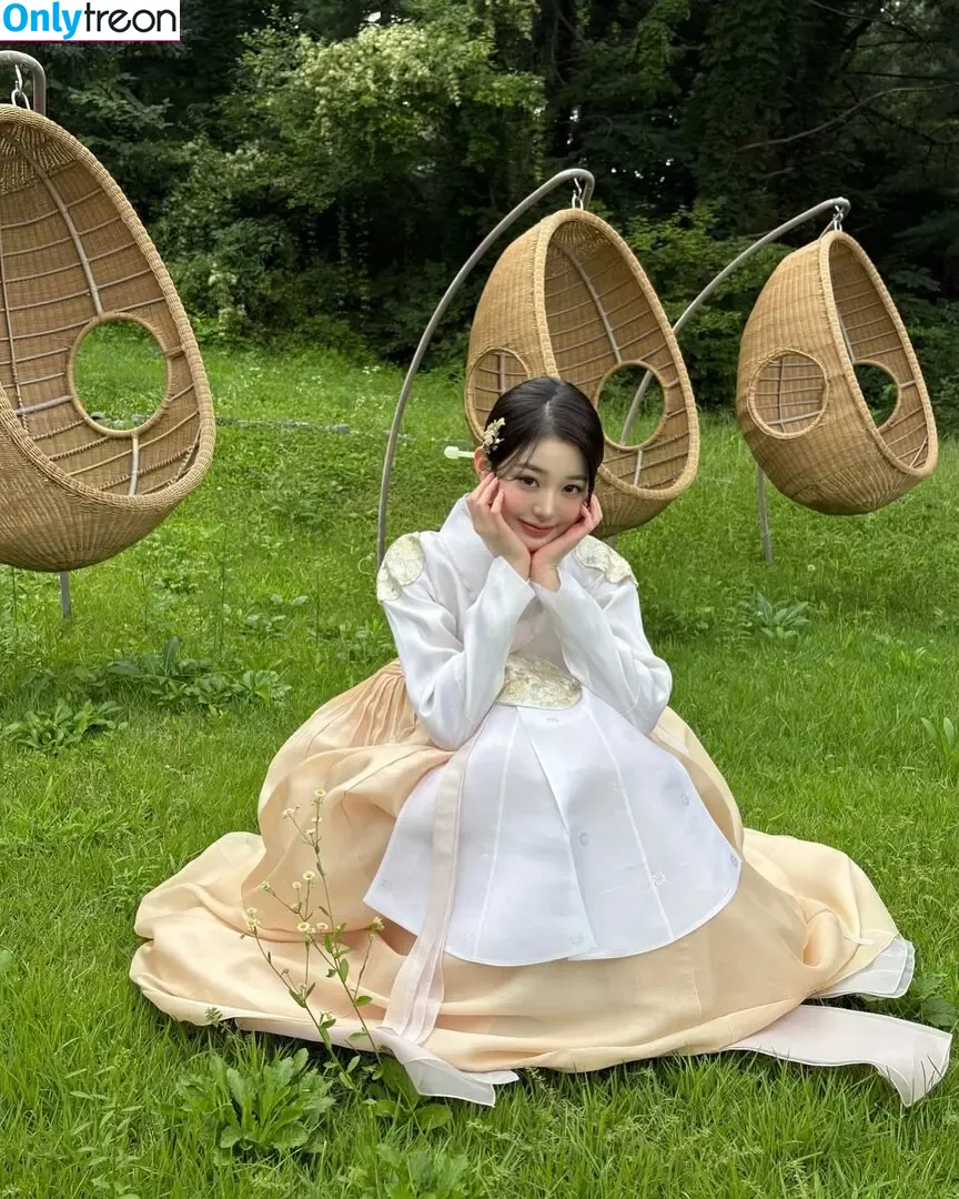 Jang Won-young nude photo #3707 (for_everyoung10 / 장원영 WONYOUNG)