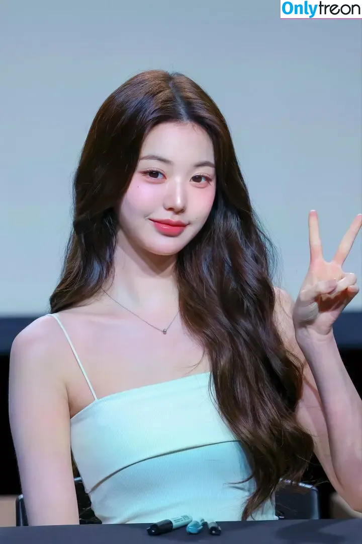 Jang Won-young голая photo #3748 (for_everyoung10 / 장원영 WONYOUNG)