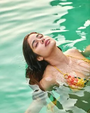 Janhvi Kapoor / janhvikapoor / janhvikapoorr nude photo #0019