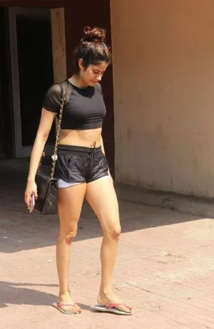 Janhvi Kapoor / janhvikapoor / janhvikapoorr nude photo #0123