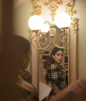 Janhvi Kapoor / janhvikapoor / janhvikapoorr nude photo #0155