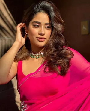 Janhvi Kapoor / janhvikapoor / janhvikapoorr nude photo #0161