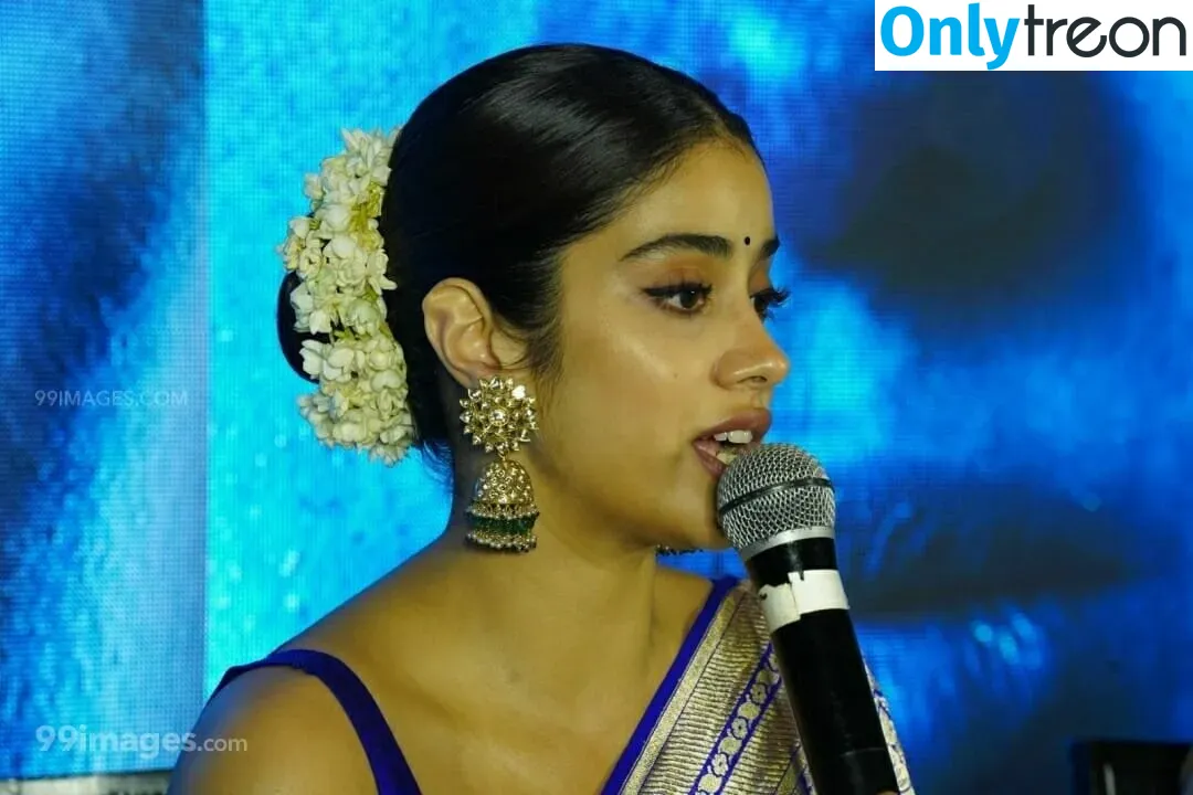 Janhvi Kapoor nude photo #0062 (janhvikapoor / janhvikapoorr)