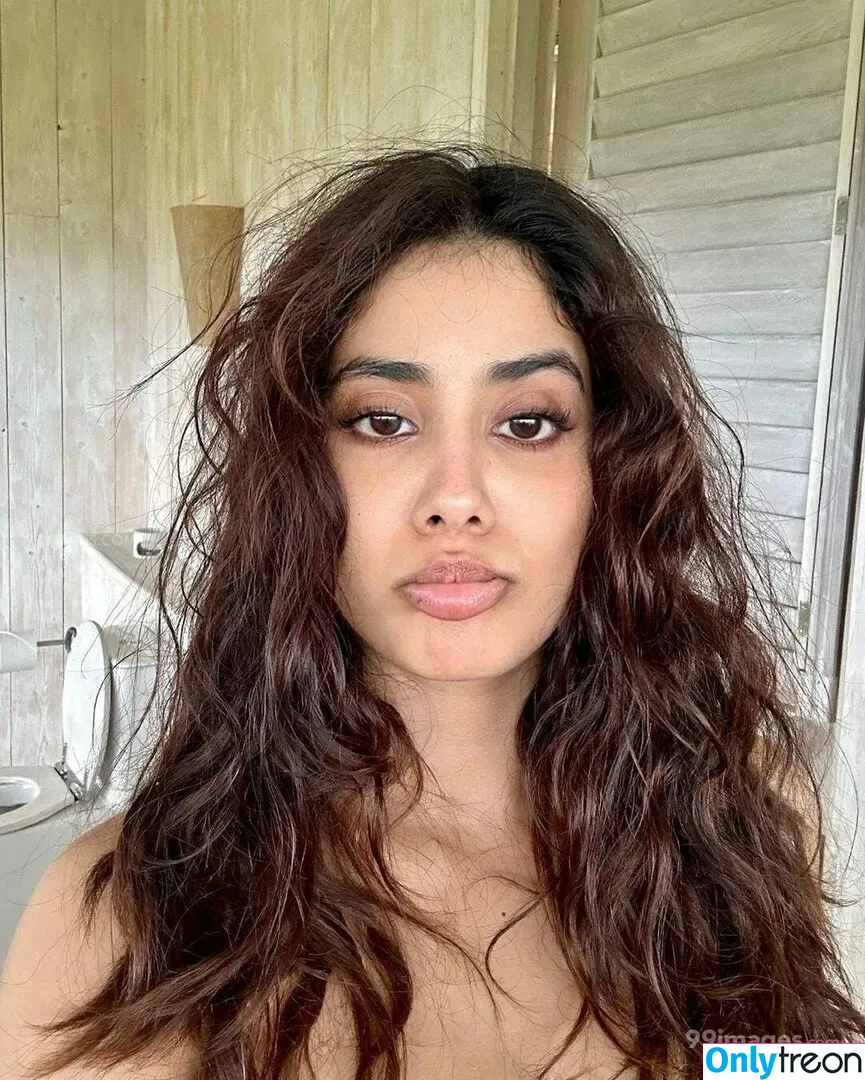 Janhvi Kapoor nude photo #0083 (janhvikapoor / janhvikapoorr)