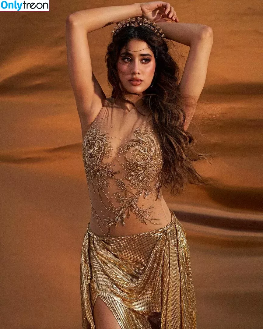 Janhvi Kapoor голая photo #0167 (janhvikapoor / janhvikapoorr)